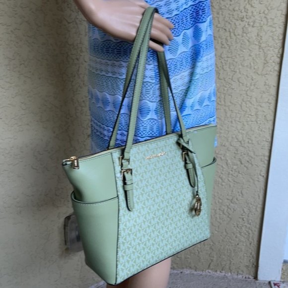 Michael Kors Charlotte Large Top Zip Tote - Picture 6 of 16